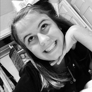 Meet your Posher, Sarah