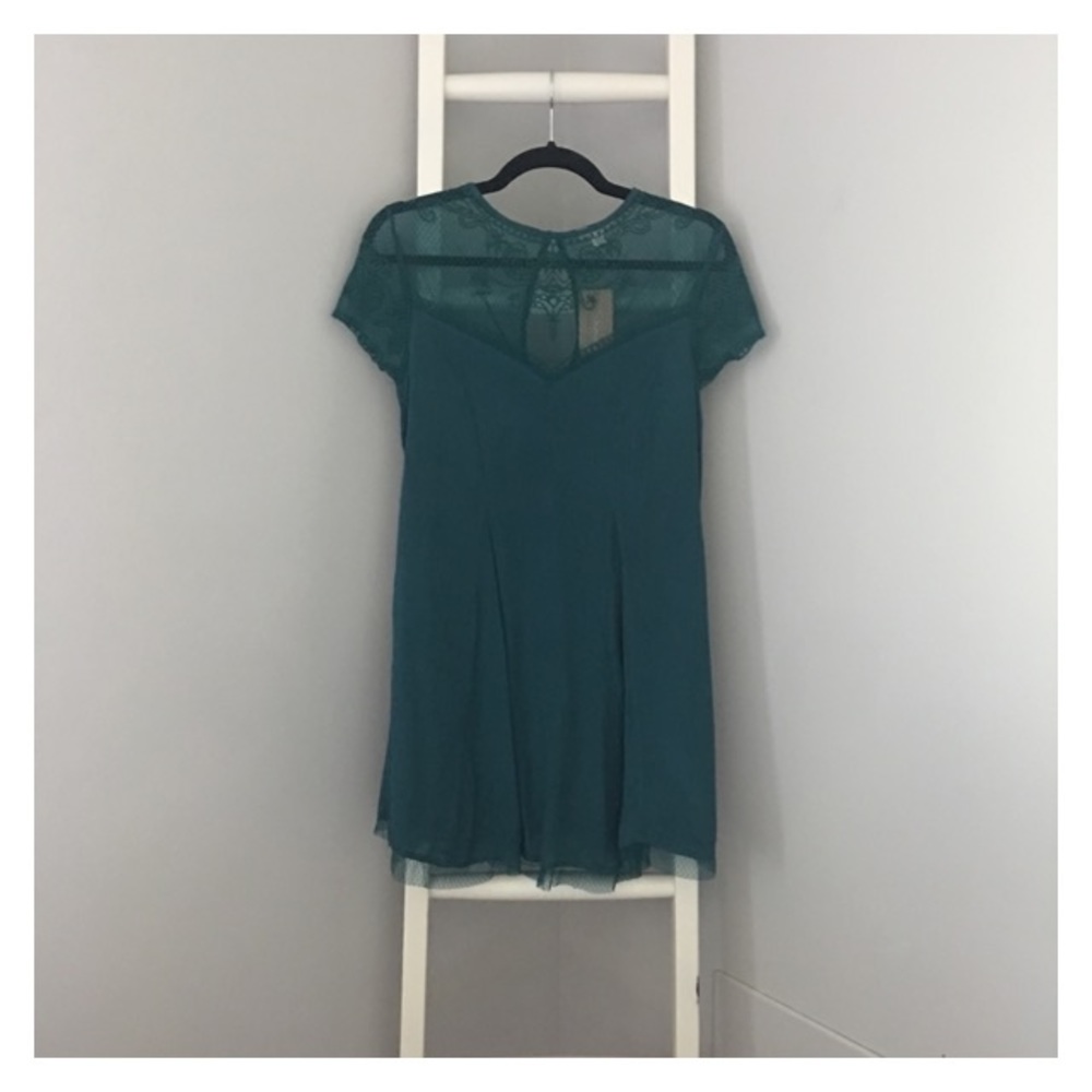 NWT Teal Embellished Lace Trapeze Shift Dress