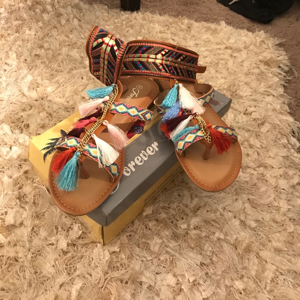 Tribal (multicolor) sandals