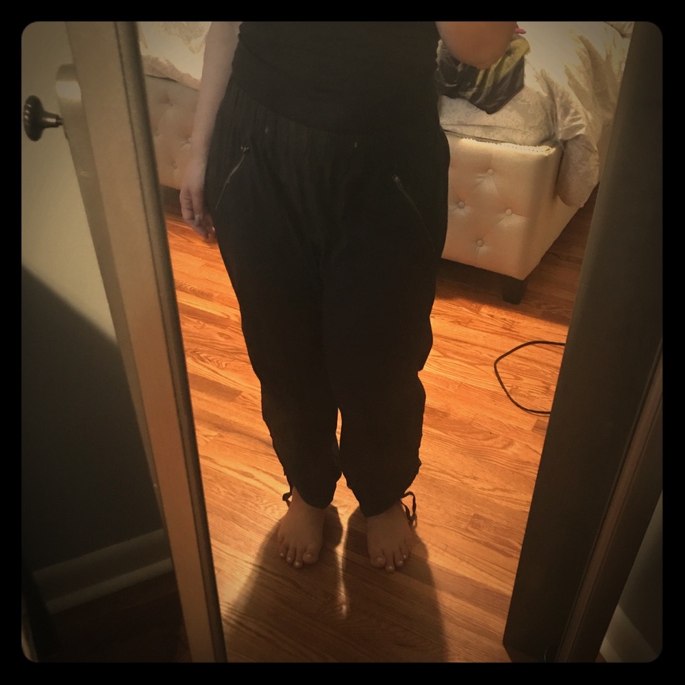 Athleta jogger pants