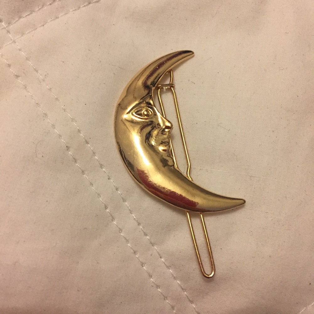 ❤️only one❤️ heart hair clip - Picture 6 of 6