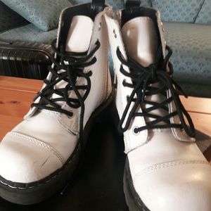 White leather boots. Anarchic brand size 6.