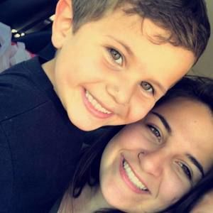 Meet your Posher, Rayna