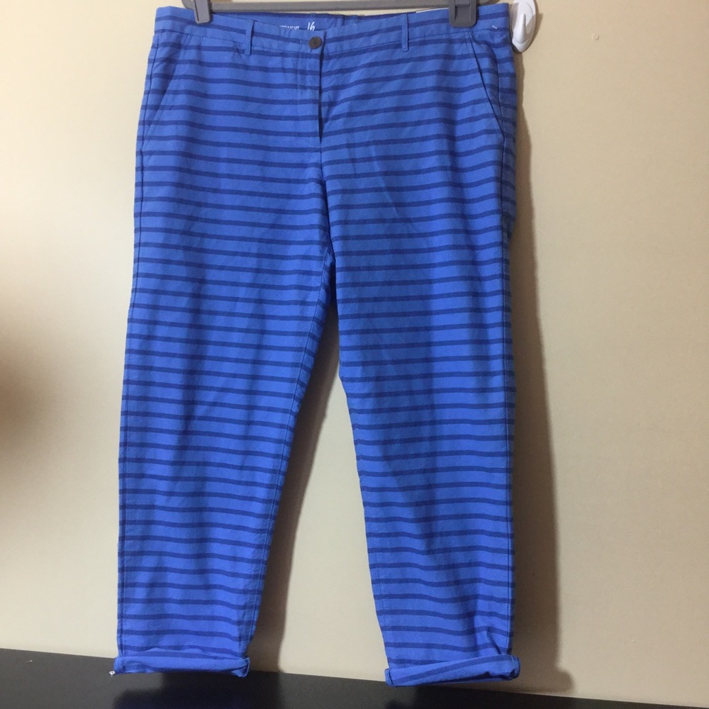 Gap blue stripe broken in  straight  Khaki  pants