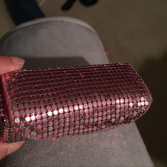 💋 Express Pink Metallic Lipstick Case 💄 - Picture 2 of 5