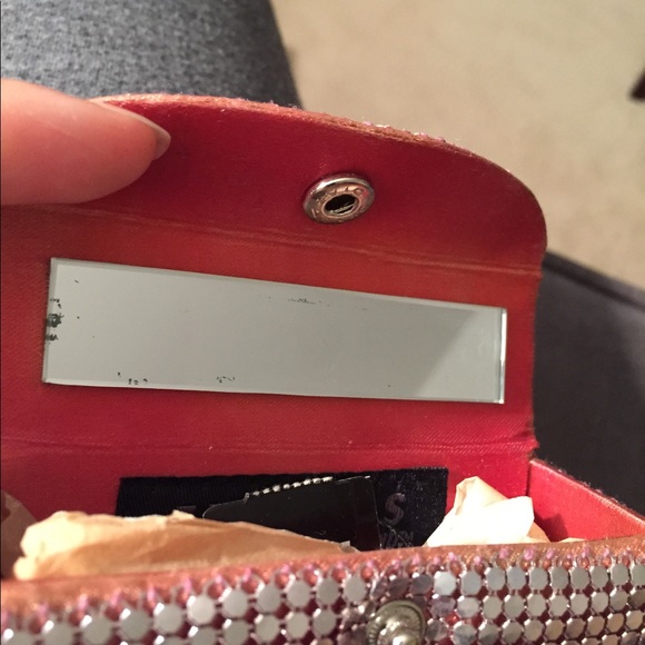 💋 Express Pink Metallic Lipstick Case 💄 - Picture 5 of 5