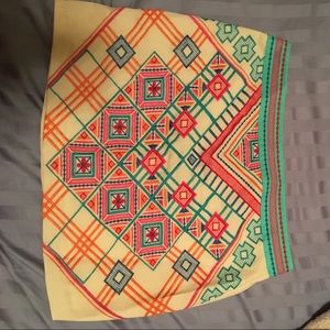 Beautiful mini skirt size small