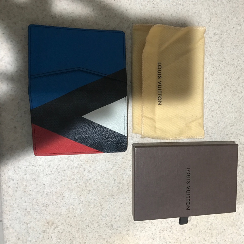 Louis Vuitton card holder  pocket organizer