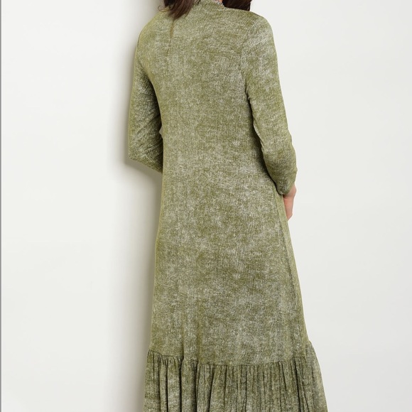 SALE! LAST ONE!🆕Olive Dress - Picture 3 of 4
