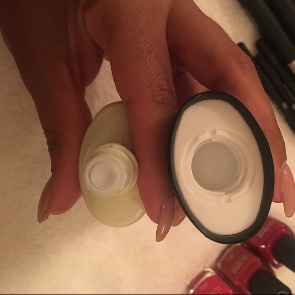 Chanel - Picture 3 of 3