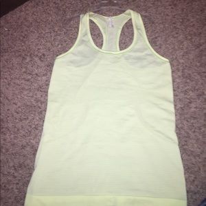 Size 6 Lululemon swiftly tank. Offer please