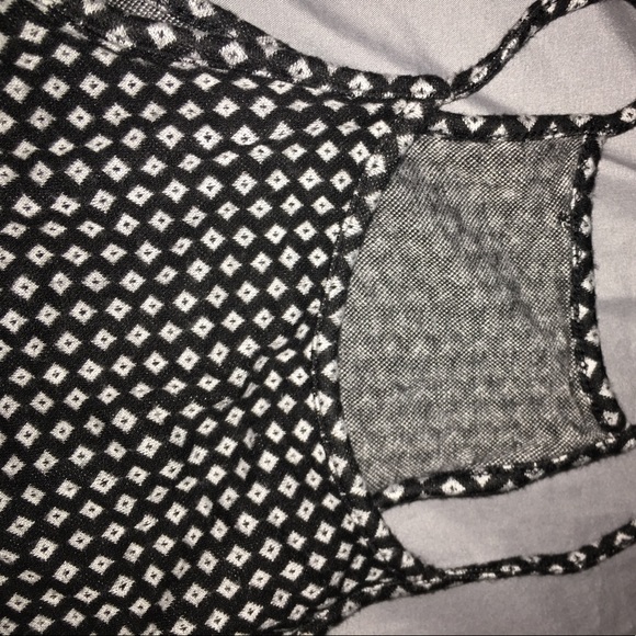 Cropped tank top - Picture 2 of 2