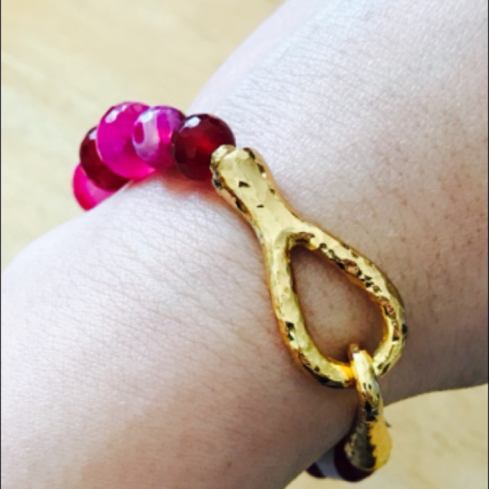SOLD💕Tai Stretch Bracelet