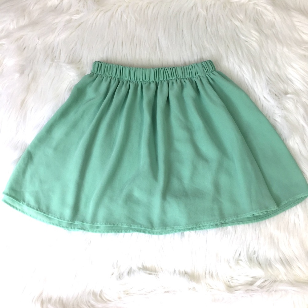 Brandy Melville aqua green skirt one size