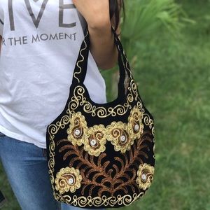 Boho embroidery Cross-body bag ! ❤️🎁🎊