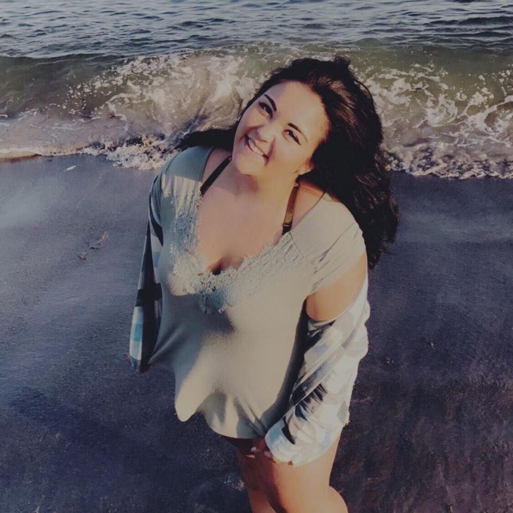 Meet your Posher, Isabel