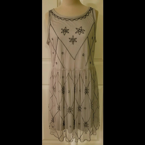 LC Lauren Conrad Dresses & Skirts - Lauren Conrad Grey Beaded Dress