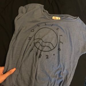 hollister shirt