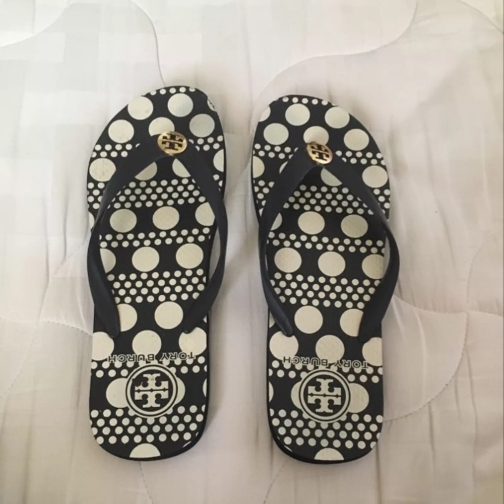 SOLD!!! Tory Burch flip-flops
