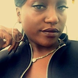 Meet your Posher, Kendria