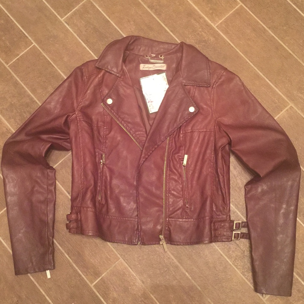 NWT reddish-brown leather jacket