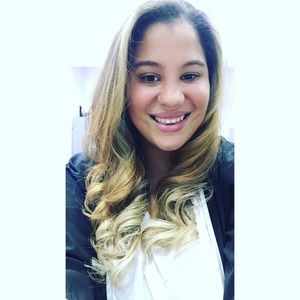Meet your Posher, Daniela