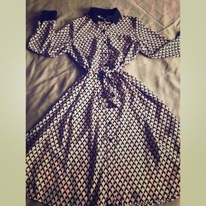 VINTAGE Inspired Chevron Print Long Sleeve Dress