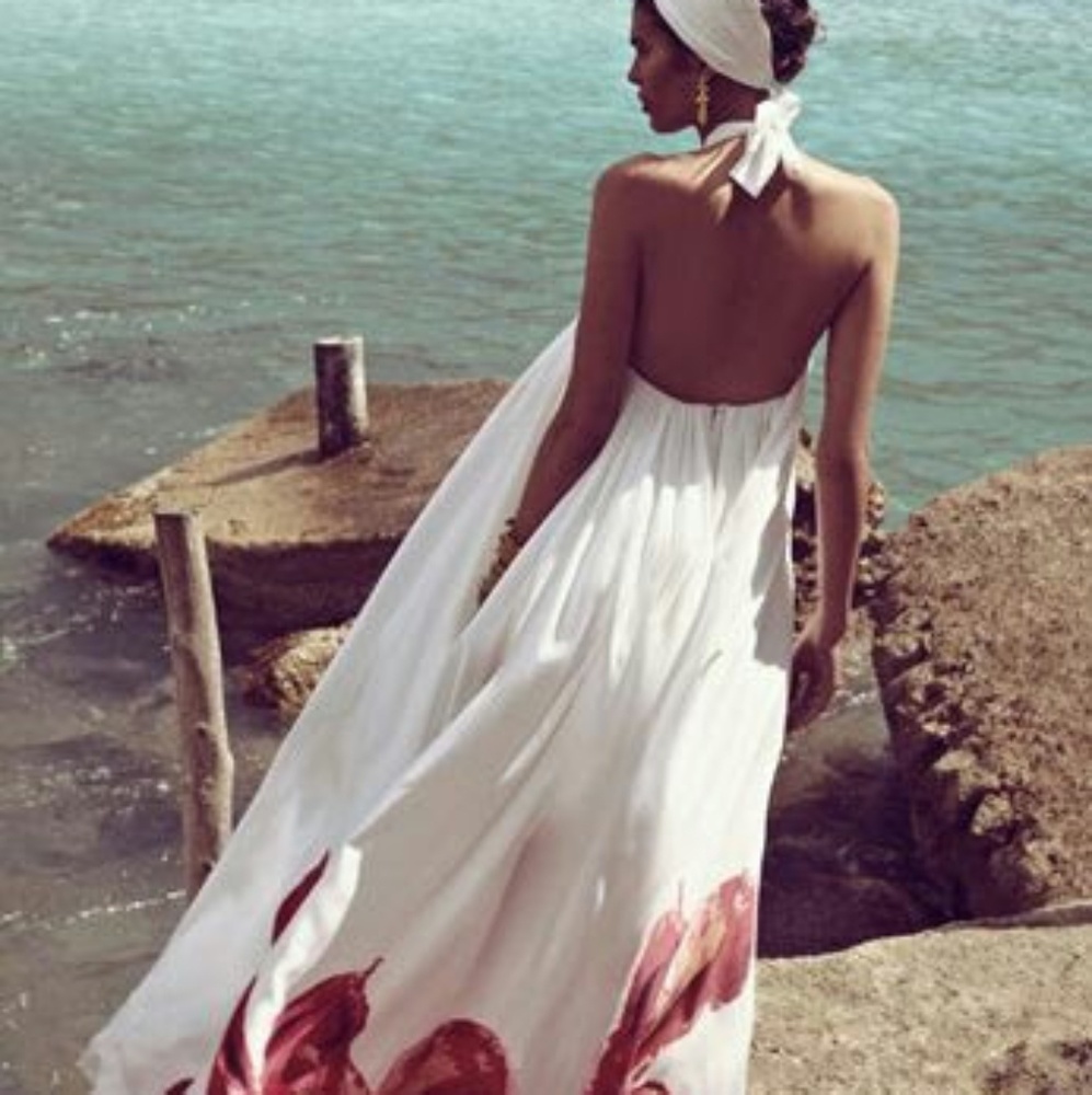 Want to buy these type of dresses.  Let me know.