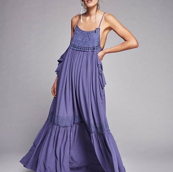 Want to buy these type of dresses.  Let me know. - Picture 7 of 8