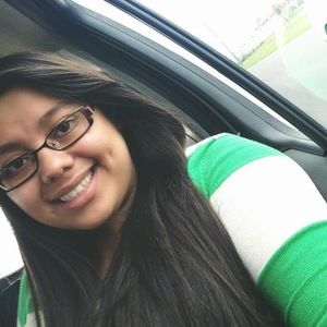 Meet your Posher, Ibeth