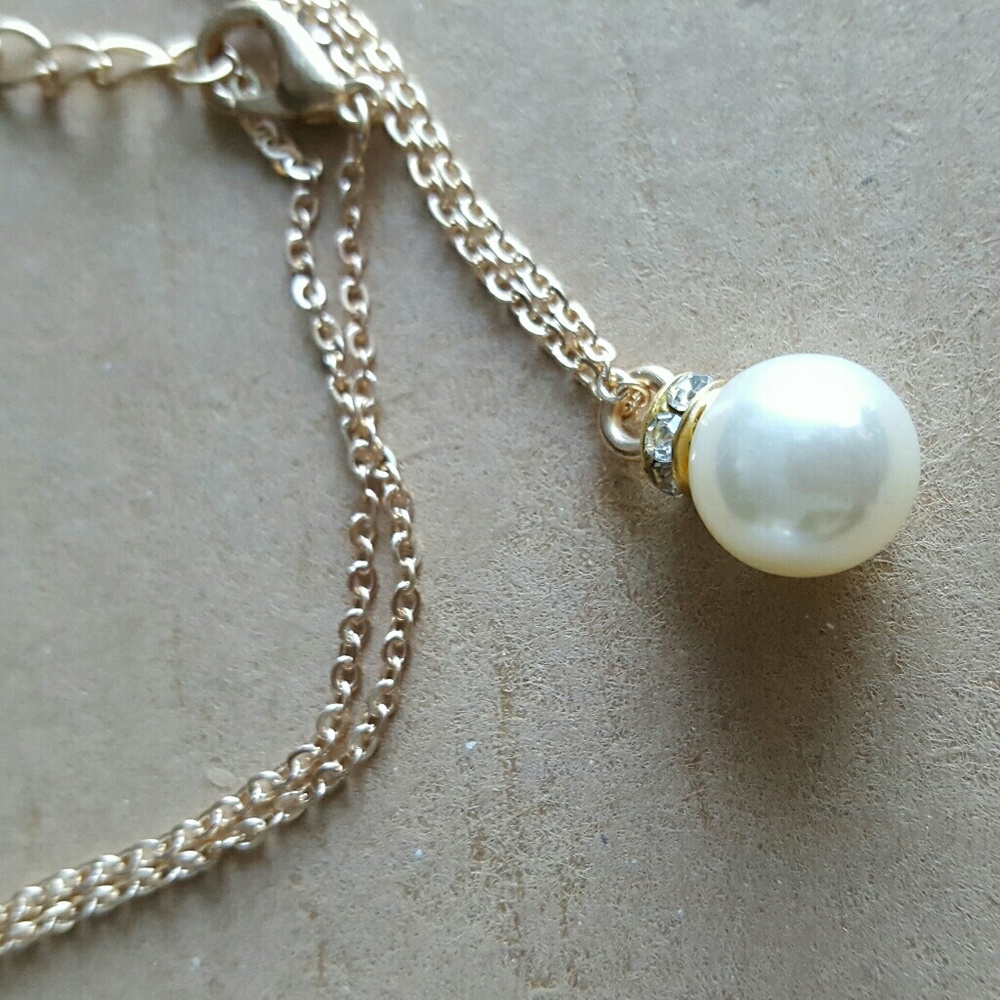 Simulated Pearl Necklace