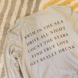 WILDFOX HOODIE - Size XS