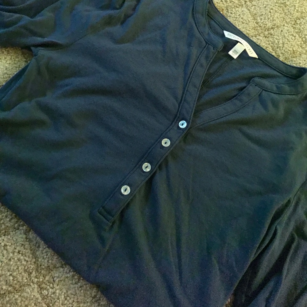 Blue 3/4 sleeve shirt