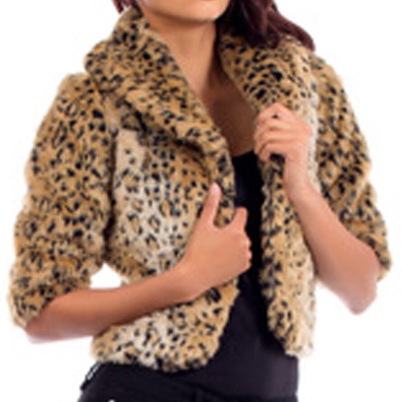 Cheetah Animal Print Cropped Faux Fur Coat B0501 - Picture 2 of 3