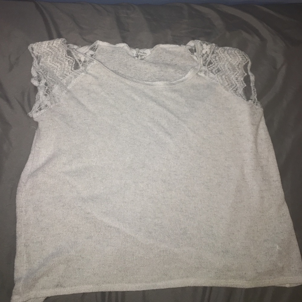 Scoop neck sweater like t-shirt