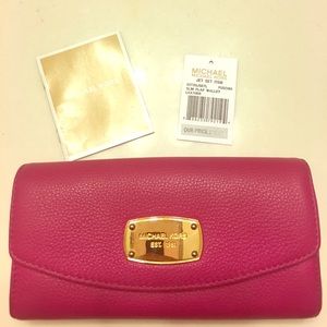Hot pink Michael Kors wallet