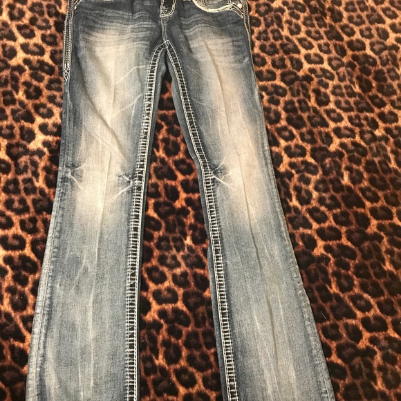 Rock Revival Jeans - Picture 1 of 2