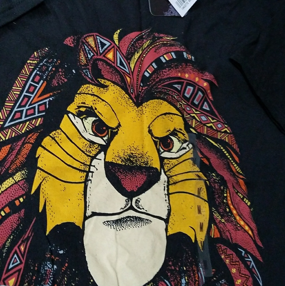 💥LION KING TEE💥