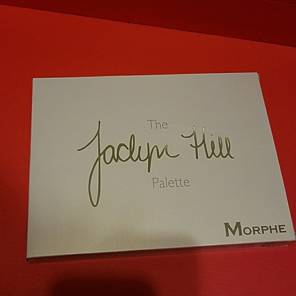 100% authentic Jaclyn hill pallet SOLD OUT ONLINE