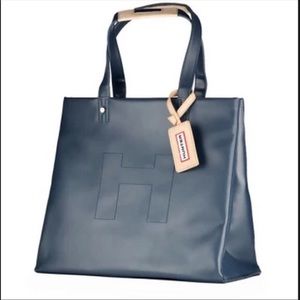 Hunter Short Handbag NWT *24 hour Flash Sale*
