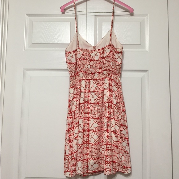 Red and white polyester dress - Picture 3 of 3