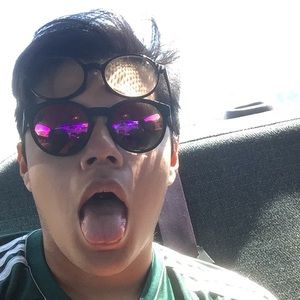 Meet your Posher, Cesar