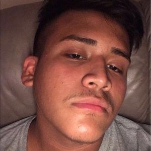 Meet your Posher, Manuel