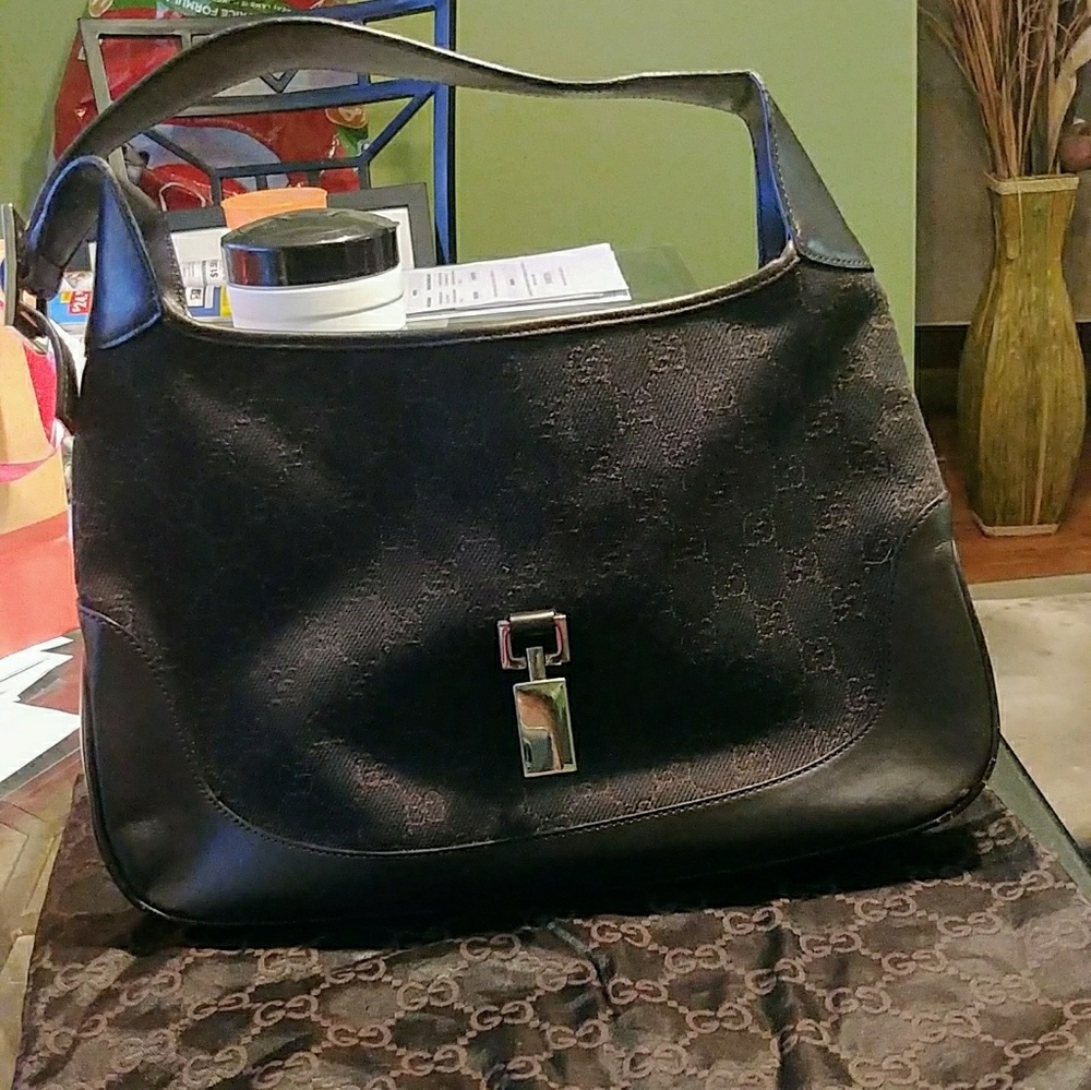 Chocolate Brown Gucci Jackie O Bag!