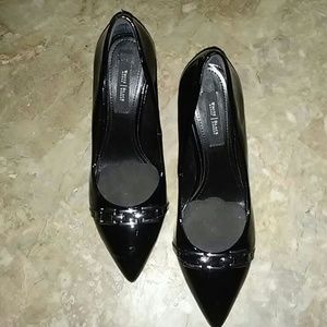 White house Black market heels