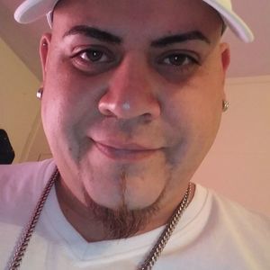 Meet your Posher, Louis