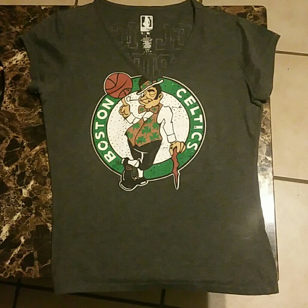 Boston celtics top