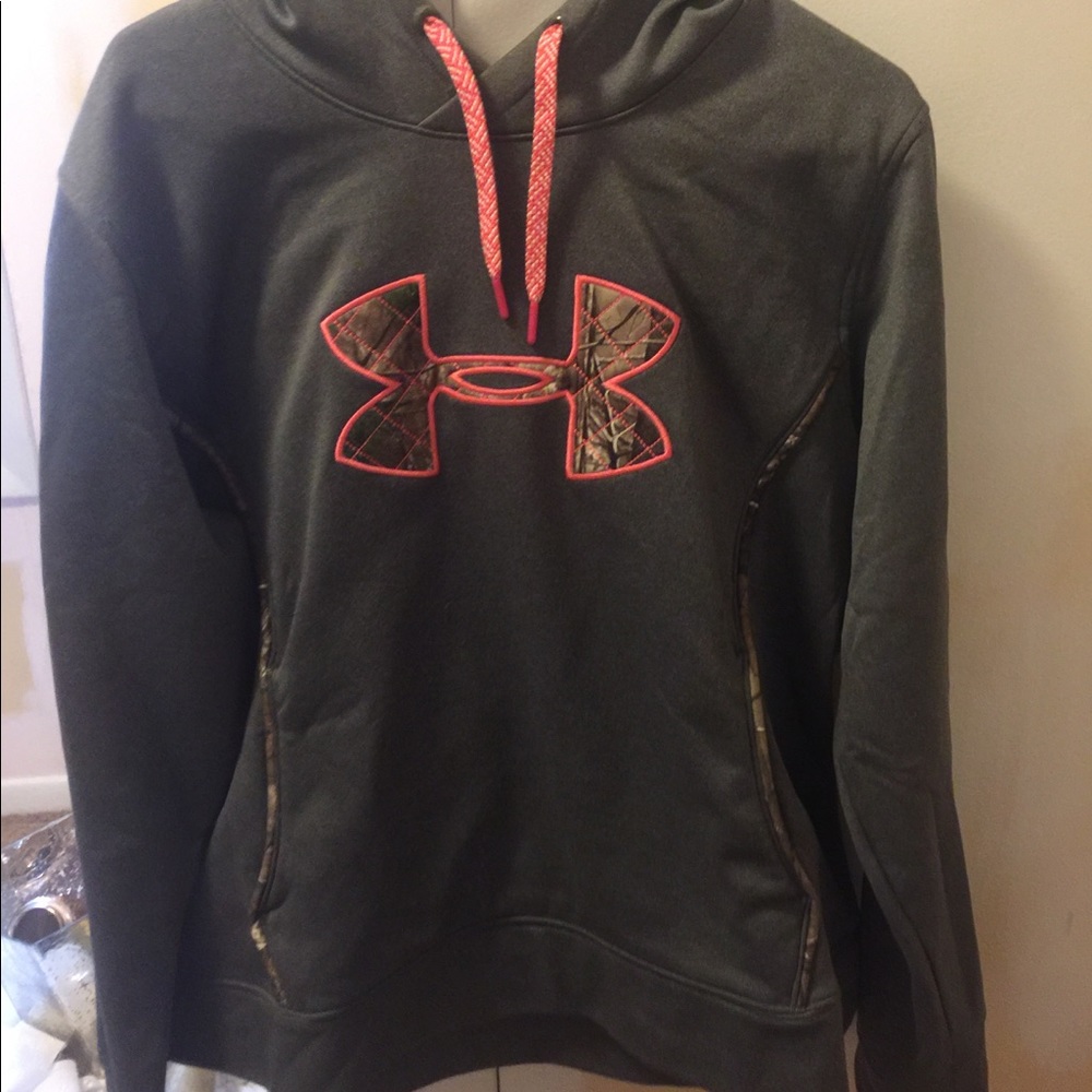 Womens under armour sweatshirt