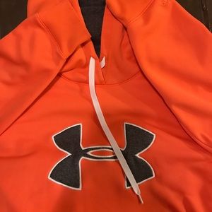 Under Armour Hoodie