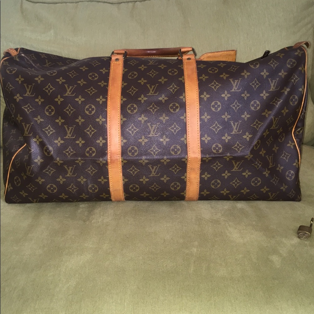 Sold Authentic  Louis Vuitton KeepAll 60